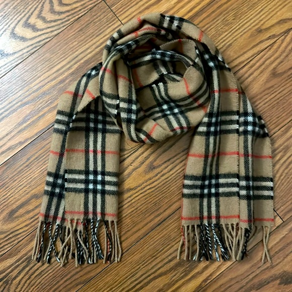 Burberrys of London Vintage Nova Check Archive Beige Cashmere Wool Scarf - Picture 6 of 7